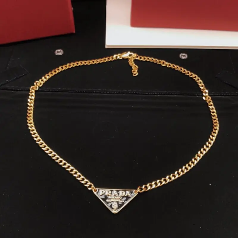 prada collier s_121a15a3